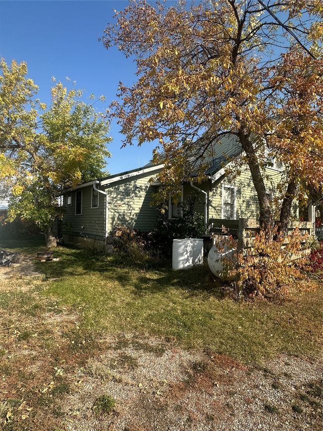 View of yard | Image 23