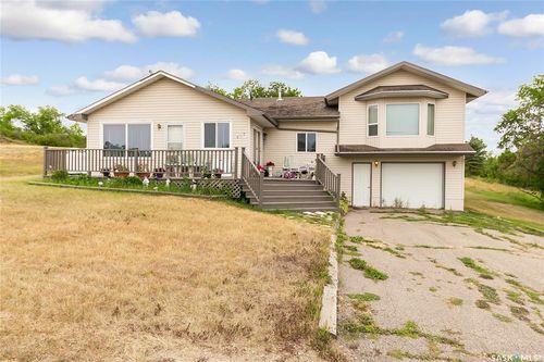 625 Aurora St, Saskatchewan Beach, SK, S0G1A9 | Card Image