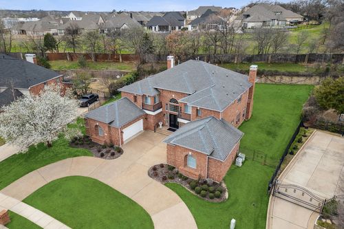 820 Deer Hollow Blvd, Southlake, TX, 76092-8348 | Card Image
