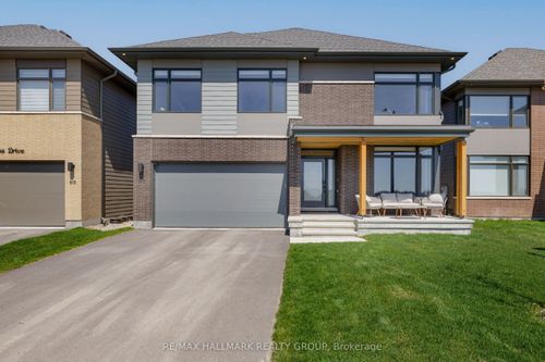 817 Chorus Dr, Manotick, ON, K4M0R1 | Card Image
