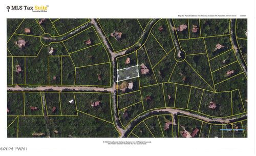 223 Mountain View Dr, Lords Valley, PA, 18428 | Card Image