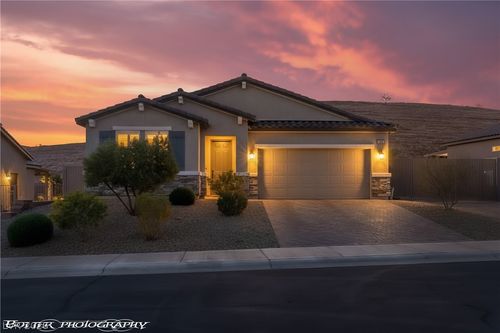 946 Overlook Ln, Mesquite, NV, 89027-1009 | Card Image