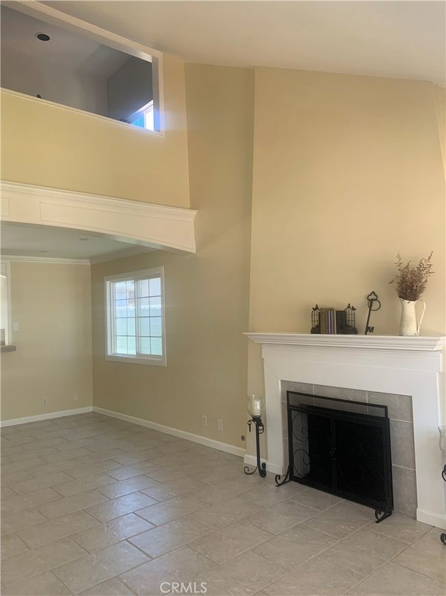 Dining room & bedroom loft window | Image 4