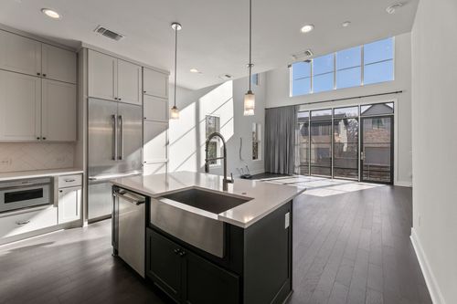 181-4021 Manifest Ln, Austin, TX, 78731-4402 | Card Image