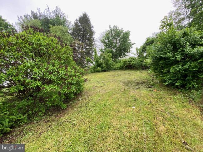 622 E Front St, Home with 2 bedrooms, 2 bathrooms and null parking in LANSFORD PA | Image 6