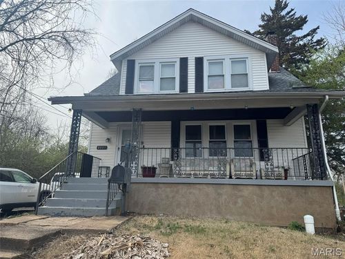 8801 Blewett Ave, Jennings, MO, 63136-2605 | Card Image