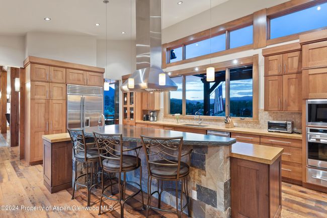 137 Stonefly Dr, House other with 5 bedrooms, 7 bathrooms and null parking in Carbondale CO | Image 13