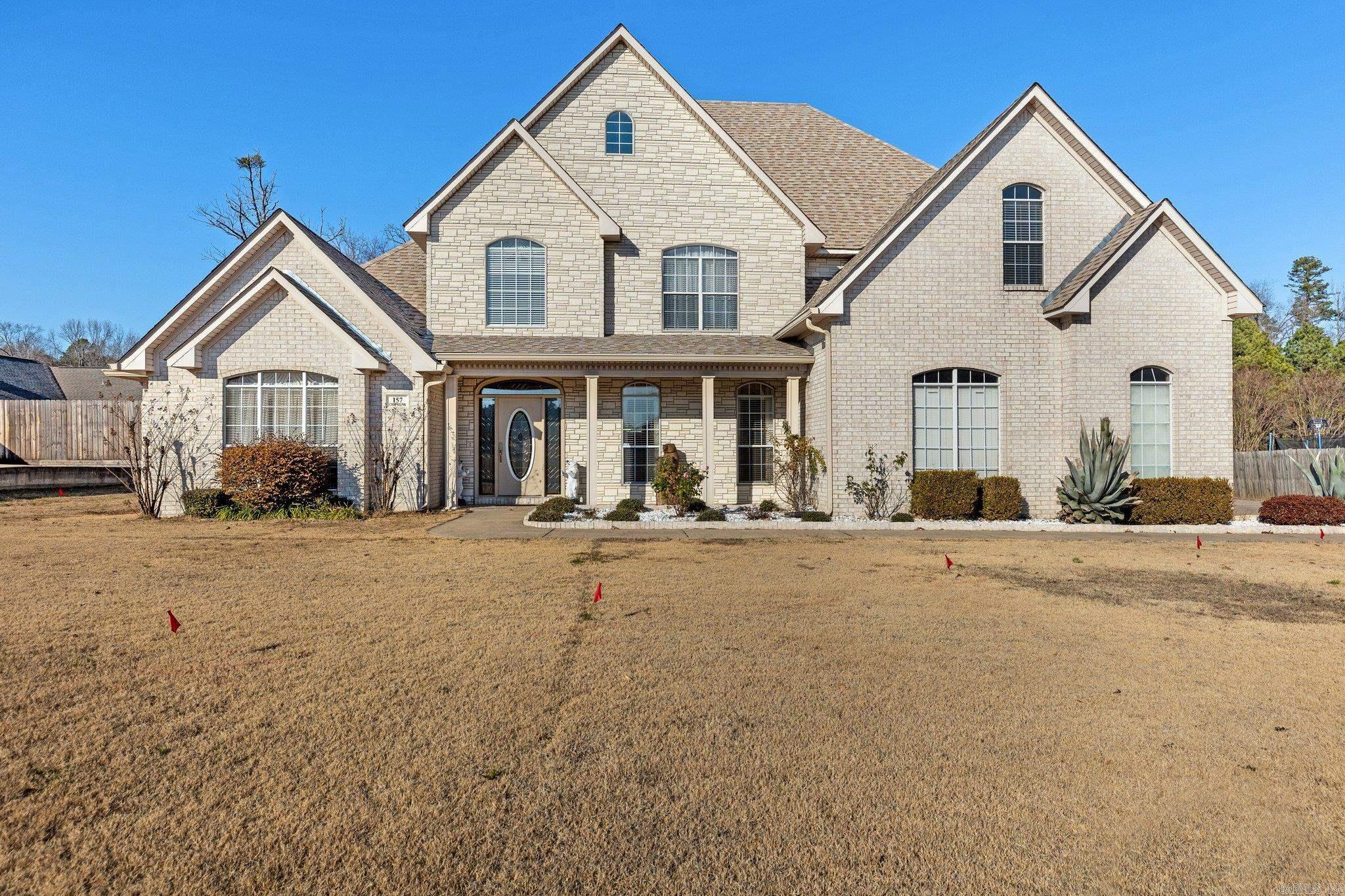 157 Chipmunk Drive, For Sale in White Hall Zoocasa