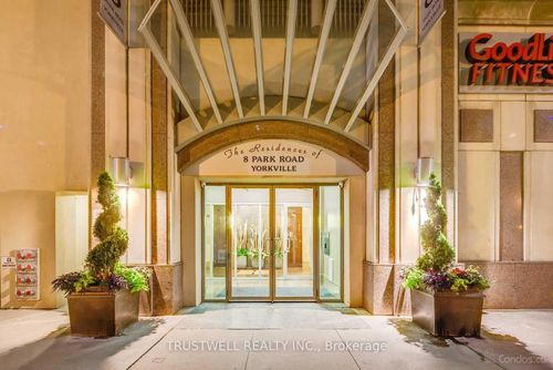 1905-8 Park Rd, Toronto, ON, M4W3S5 | Card Image