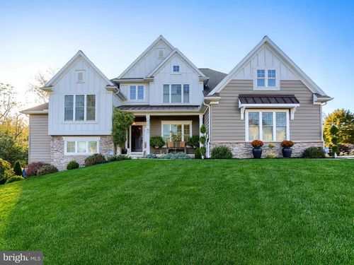 40 Simmons Creek Ln, Enola, PA, 17025-3314 | Card Image