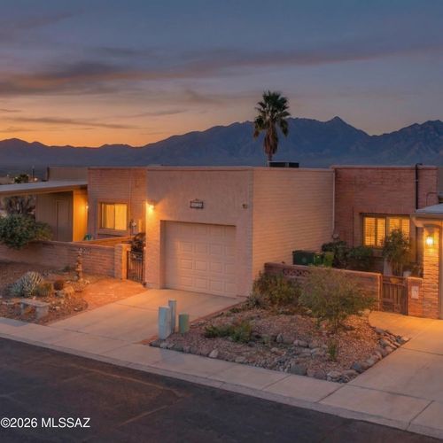 1505 W Via Del Jarrito, Green Valley, AZ, 85622-4630 | Card Image