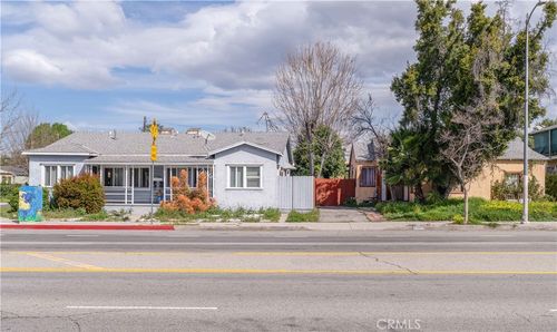 11655 Burbank Blvd, North Hollywood, CA, 91601-2322 | Card Image