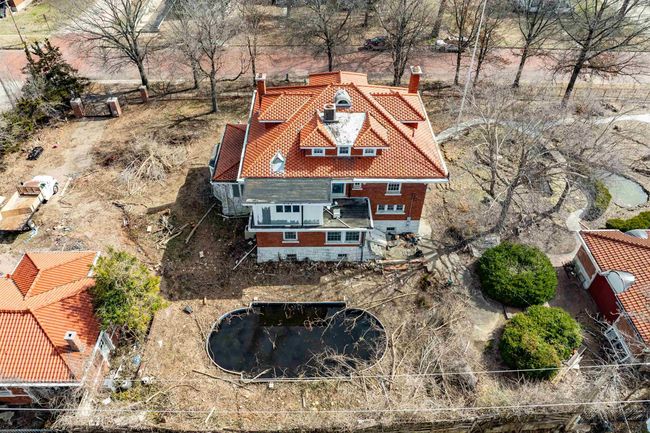 209 S Highland Ave, House other with 5 bedrooms, 7 bathrooms and null parking in Chanute KS | Image 16