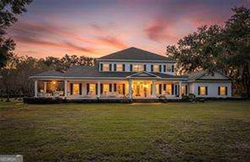 300 Elliott Rd, Waynesville, GA, 31566-2142 | Card Image