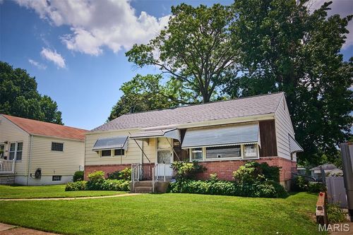 5708 Fyler Ave, Saint Louis, MO, 63139-1704 | Card Image