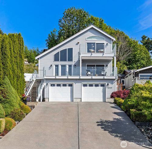 28440 Sound View Dr S, Des Moines, WA, 98198-8228 | Card Image