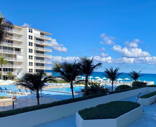 apt-306-3560 S Ocean Blvd, South Palm Beach, FL, 33480-5770 | Card Image