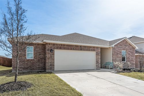 2544 Sanders Creek Dr, Glenn Heights, TX, 75154-5657 | Card Image