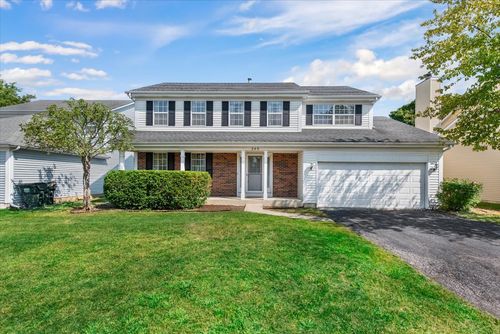 249 Stafford Dr, Mundelein, IL, 60060-2071 | Card Image