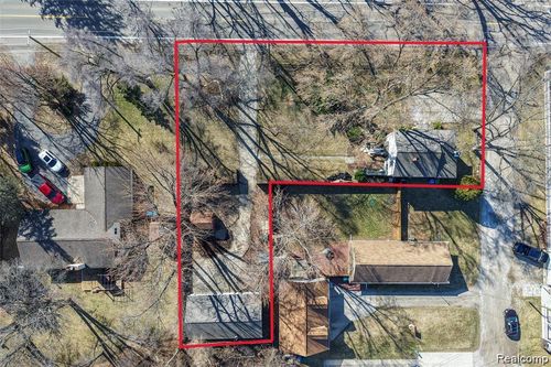 3210 Sell, Commerce Township, MI, 48390-4201 | Card Image