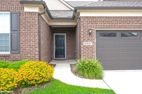 40637 Tulip Trce, Clinton Township, MI, 48036-5021 | Card Image