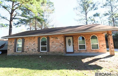 26148 Fallen Oaks Dr, Denham Springs, LA, 70726-6124 | Card Image