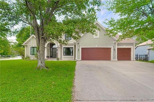 14255 Nw 65th Pl, Parkville, MO, 64152-5264 | Card Image