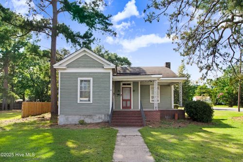 302 S Caswell St, La Grange, NC, 28551-1902 | Card Image