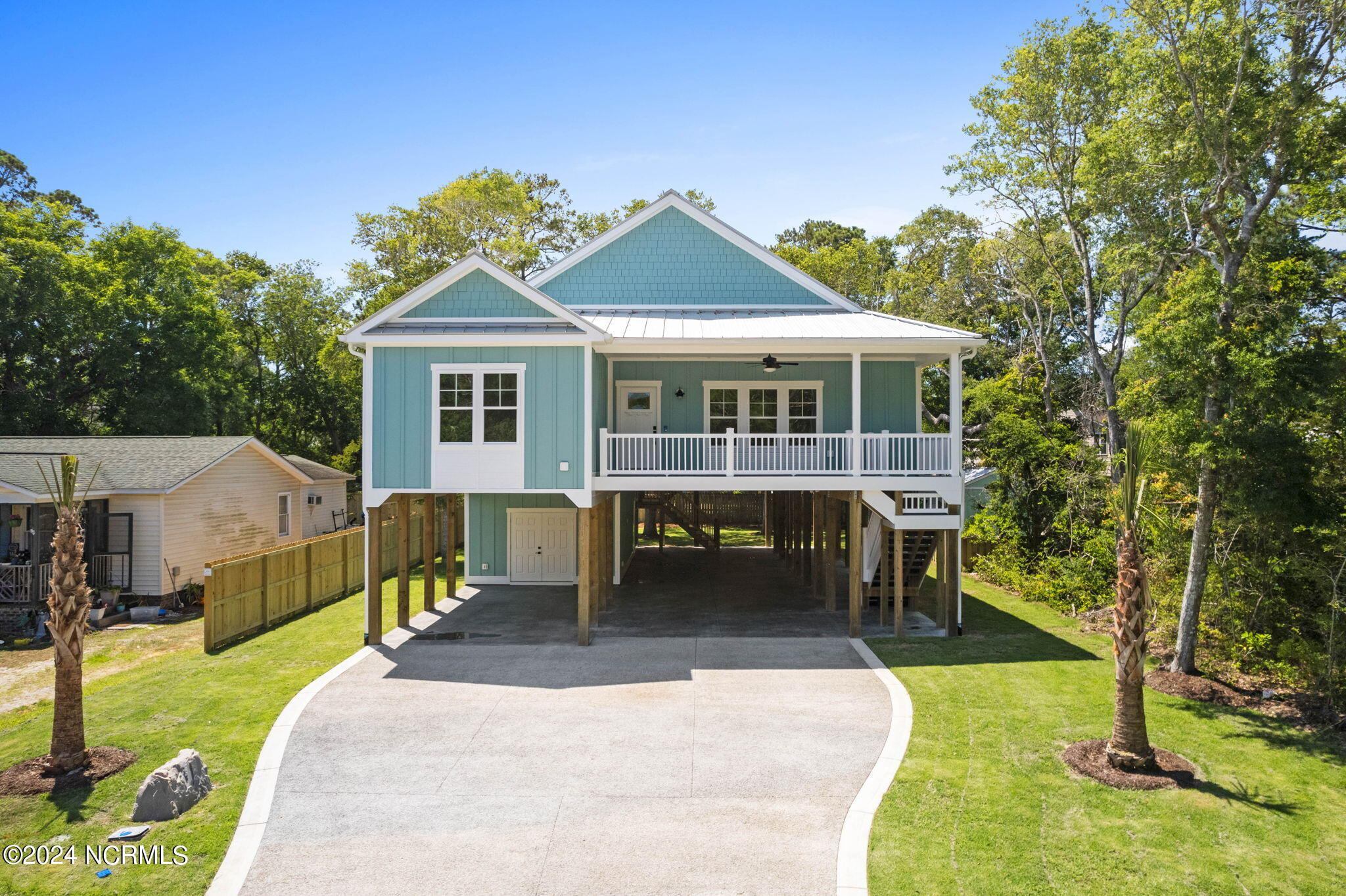 18th St, Oak Island, NC 28465