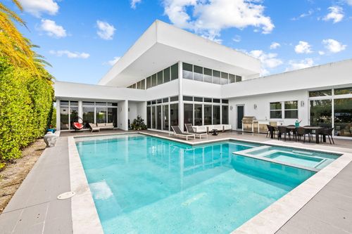 16758 Natures Way, Weston, FL, 33326-1072 | Card Image