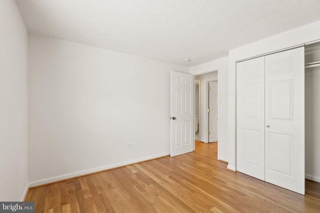2280 Cocquina Dr, House other with 5 bedrooms, 2 bathrooms and null parking in RESTON VA | Image 37