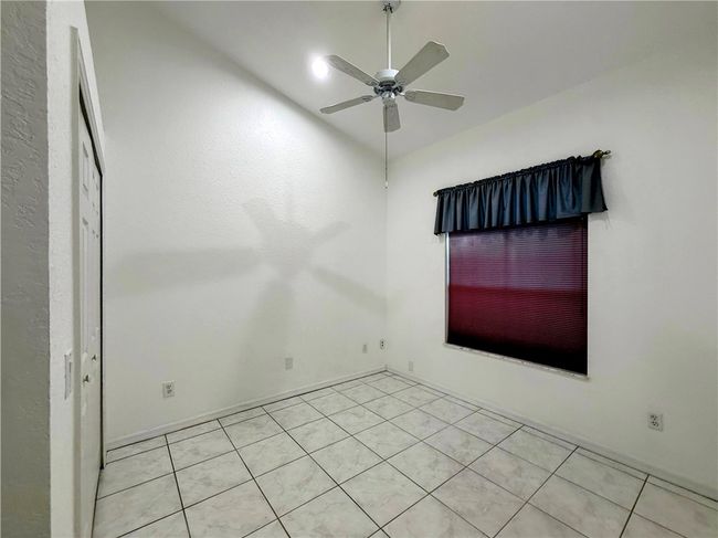 51 Joy Haven Dr, House other with 3 bedrooms, 2 bathrooms and null parking in SEBASTIAN FL | Image 23