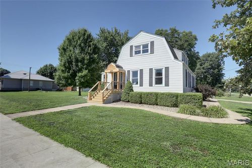 609 N 7th St, Canton, MO, 63435-1140 | Card Image