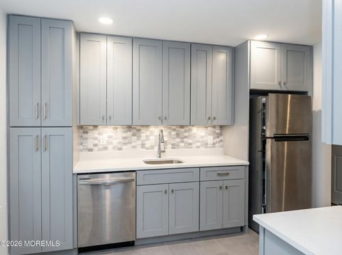 345 Sequoia Ct, Howell, NJ, 07731-3421 | Card Image