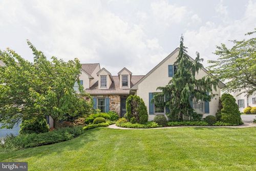 647 Homestead Dr, ELVERSON, PA, 19520-9275 | Card Image