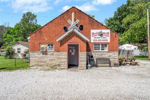 5237 Kaskaskia Rd, Waterloo, IL, 62298-3301 | Card Image