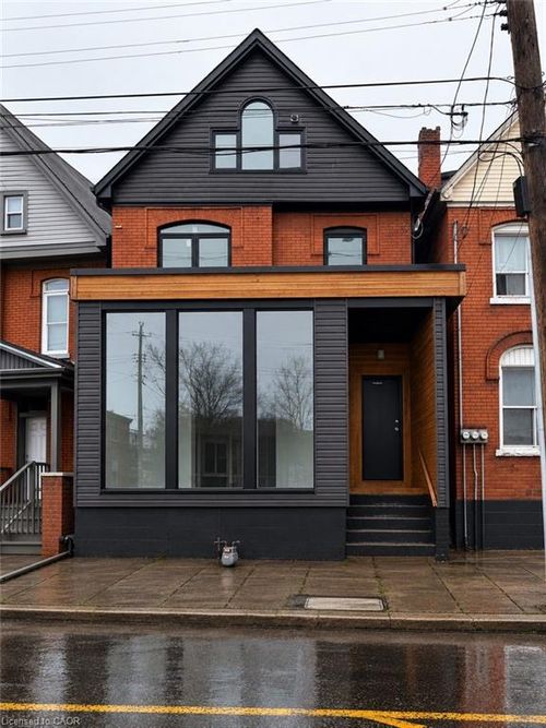 76 Wentworth St S, Hamilton, ON, L8N2Y9 | Card Image