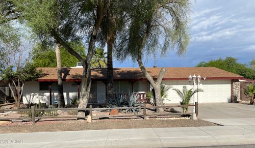 658 S Palo Verde Dr, Apache Junction, AZ, 85120-4946 | Card Image