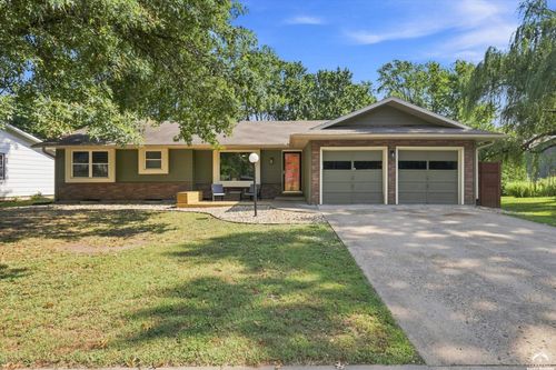 3112 Ranger Dr, Lawrence, KS, 66049-1908 | Card Image