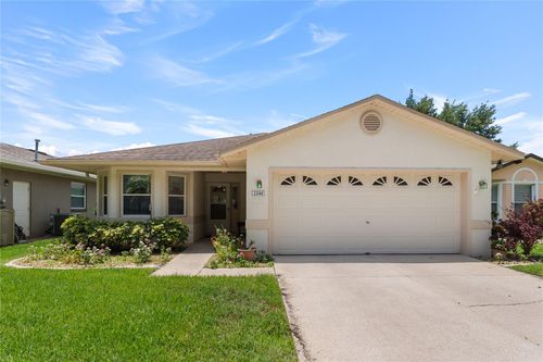 2244 Silver Lakes Dr N, LAKELAND, FL, 33810-7427 | Card Image