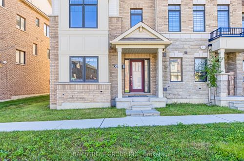 35 George Peach Ave, Markham, ON, L6C0Z2 | Card Image