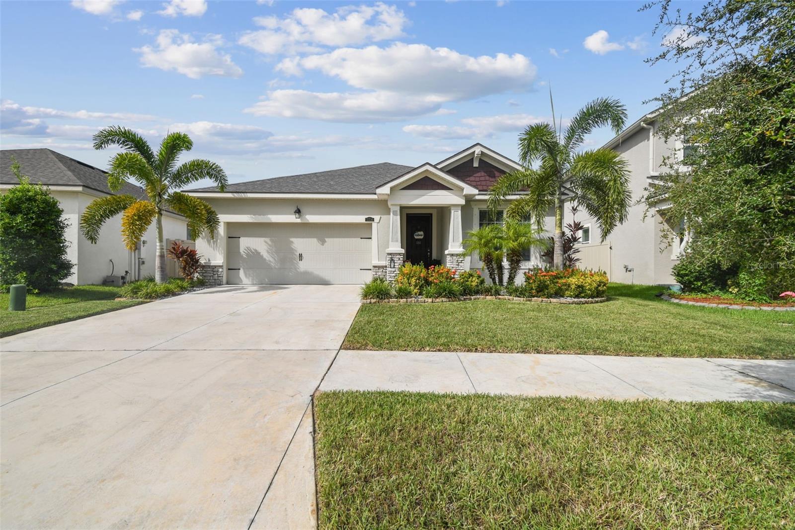 Residential Lease in RIVERVIEW