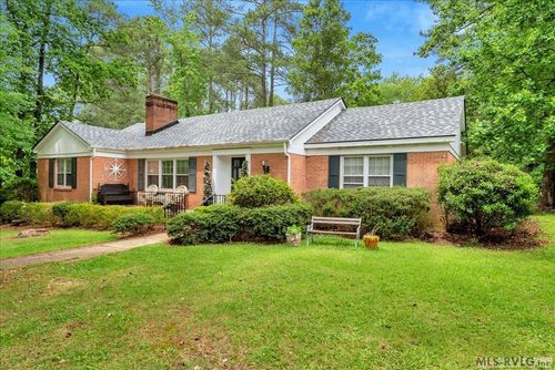 210 Gaines St, Norlina, NC, 27563-9381 | Card Image