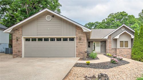 15 Timbercrest Ln, Bella Vista, AR, 72715-4964 | Card Image