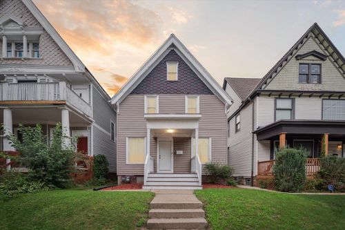 1333 N 31st St, Milwaukee, WI, 53208-2440 | Card Image