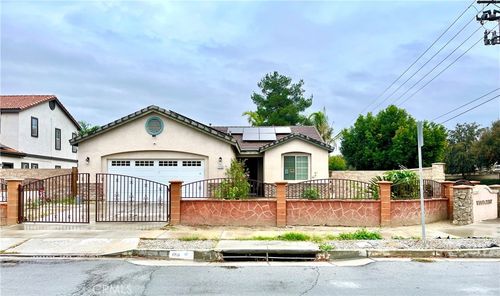 1110 Broadway Ln, Hemet, CA, 92545 | Card Image