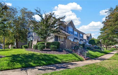310 Settlement Dr, Williamsburg, VA, 23188-2671 | Card Image
