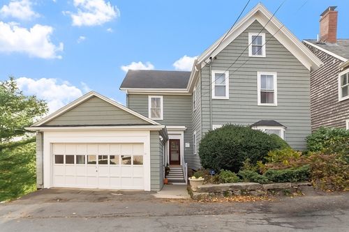 29 High St, Marblehead, MA, 01945-3407 | Card Image