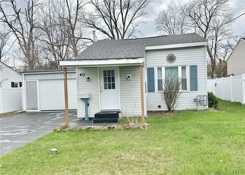 411 Boston Rd, Syracuse, NY, 13211-1513 | Card Image