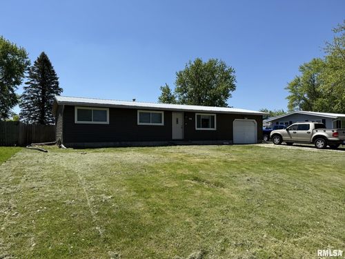 176 Lakeview Dr, Wataga, IL, 61488-9600 | Card Image